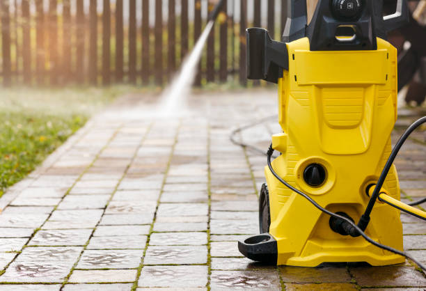 Best Factory Floor Cleaning  in Montebello, NY